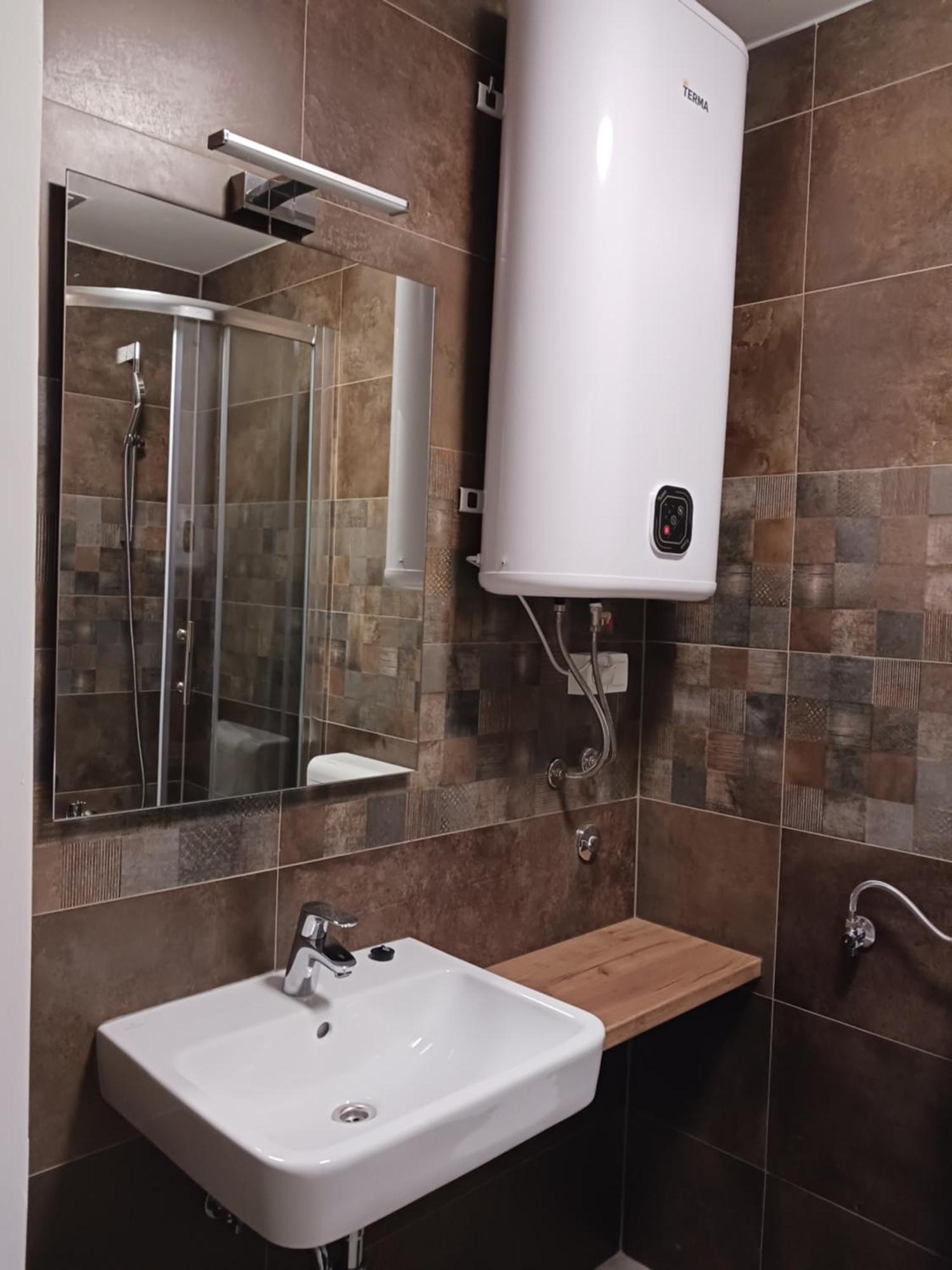 Apartment Viktoria Кленовица Экстерьер фото